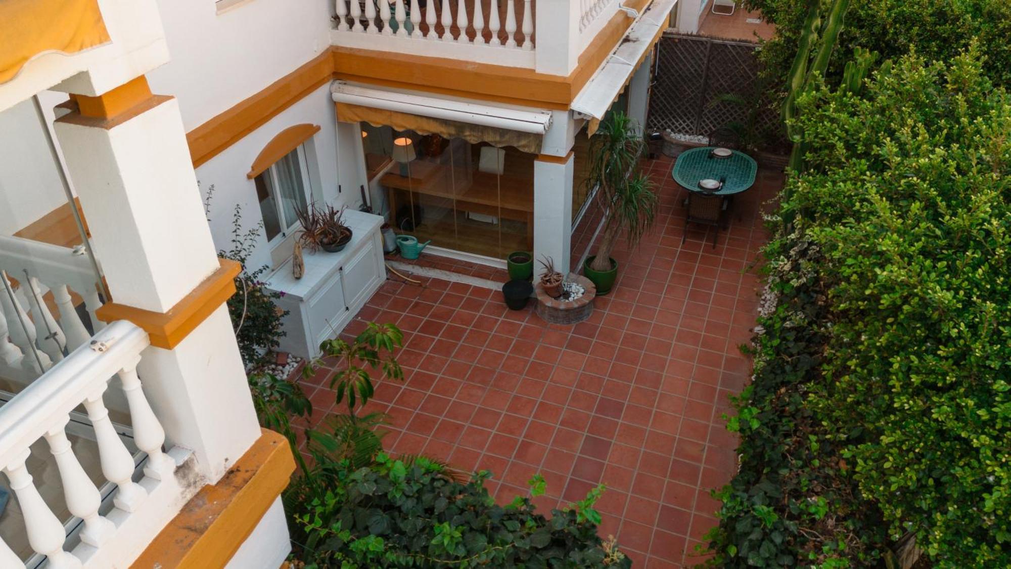 Ground Floor Holiday Apartment With Terrace And Pool In Puerto Banus, Marbella Exterior foto